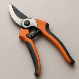 TruShears Ergonomic Pruner